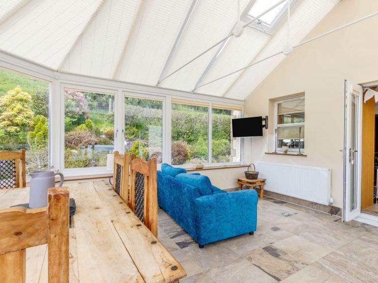 3 Bedroom Luxury Home, Hot Tub, Stunning Views Of Killin, Sitting On The River Dochart Exterior foto